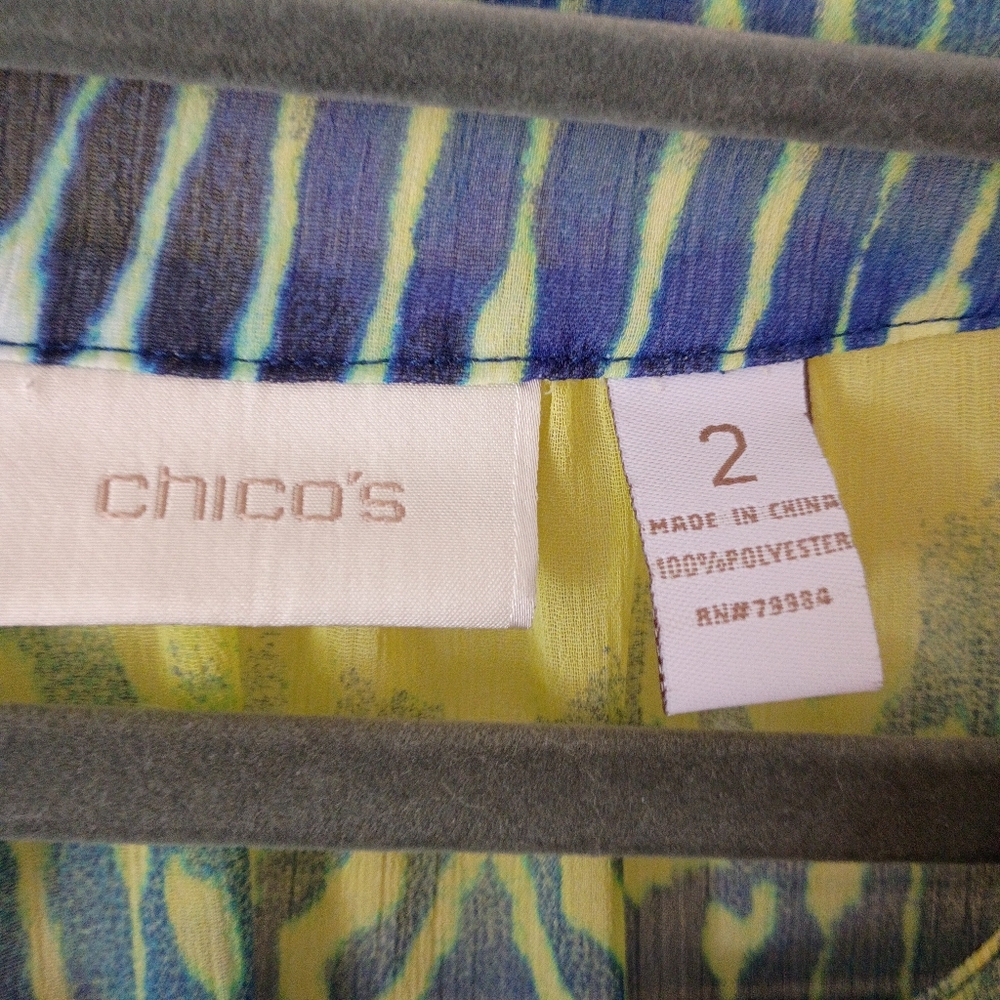 Chico’s Ladies 2/size 12 Blue Green Tribal Print Sheer Tunic - Picture 3 of 4